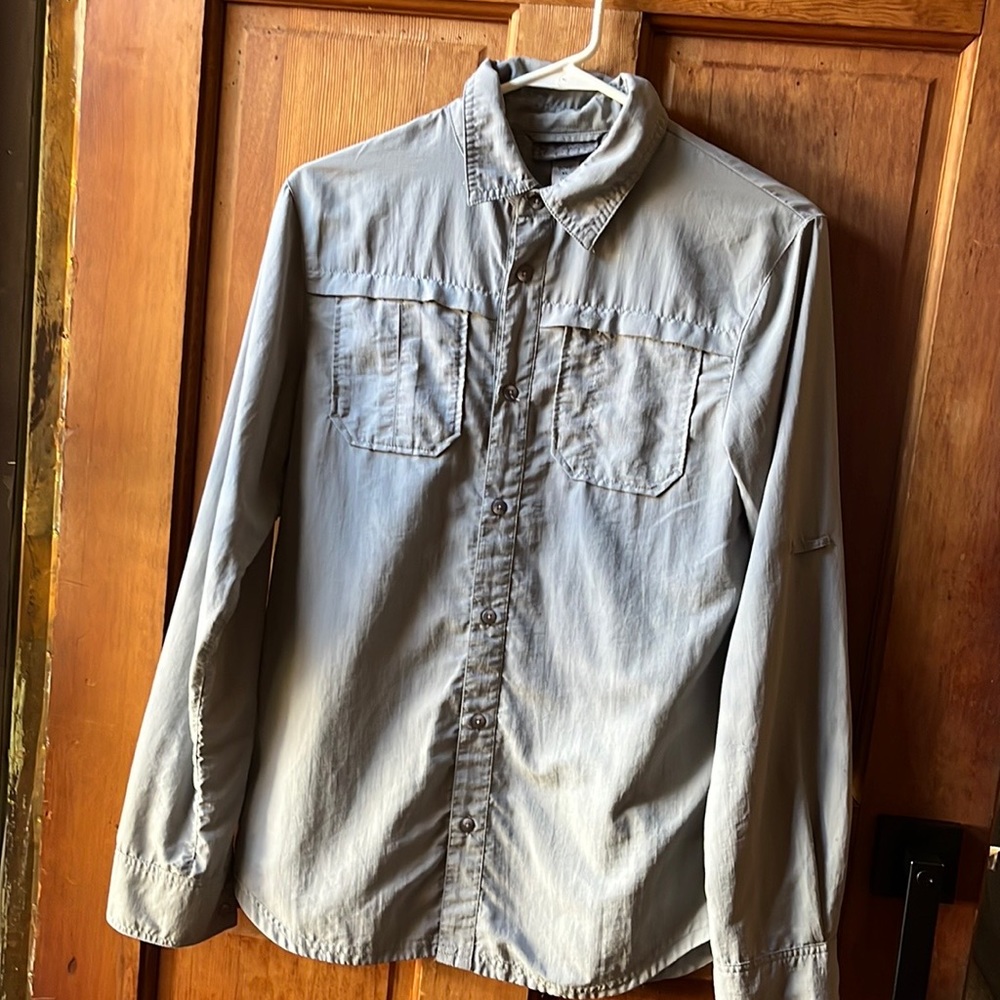REI boys Grey long sleeve button up shirt size XL (18)